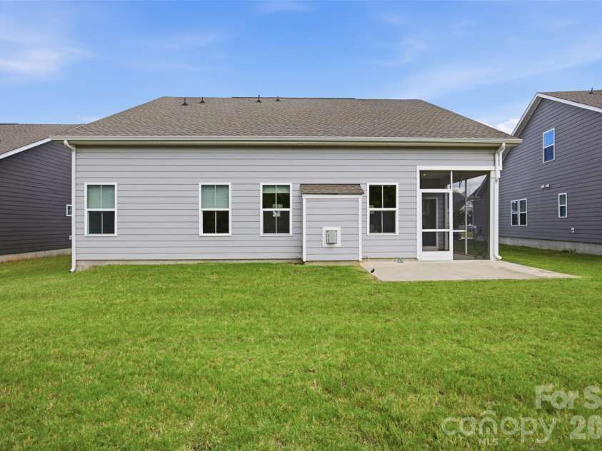6428 Cambridge Drive, Harrisburg, NC 28075.  MLS# CAR4411916, YatesRealty ID 46914. 