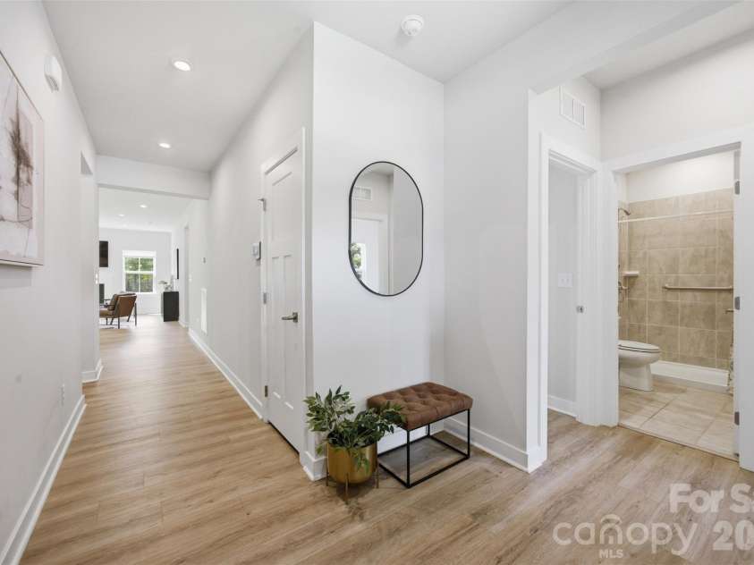 6428 Cambridge Drive, Harrisburg, NC 28075.  MLS# CAR4411916, YatesRealty ID 46914. Large Entryway