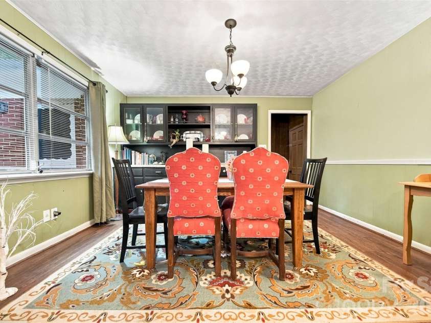 1920 30th Street, Hickory, NC 28601.  MLS# CAR4416292, YatesRealty ID 46919. 