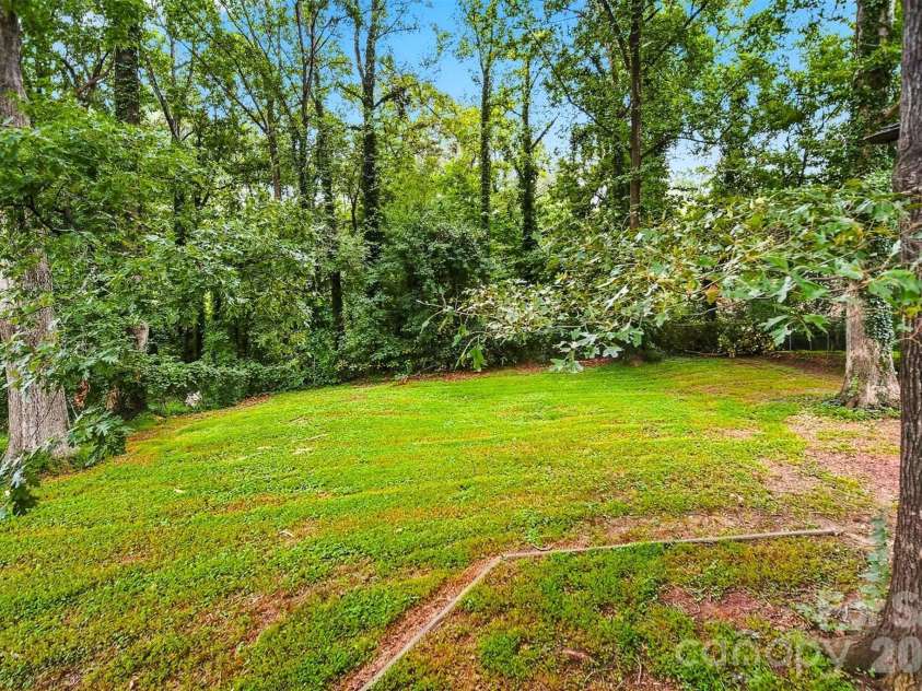 1920 30th Street, Hickory, NC 28601.  MLS# CAR4416292, YatesRealty ID 46919. 
