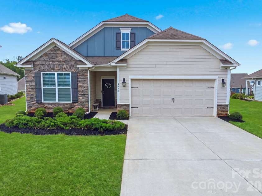 4374 Riverton Loop, Denver, NC 28037.  MLS# CAR4403765, YatesRealty ID 46920. 