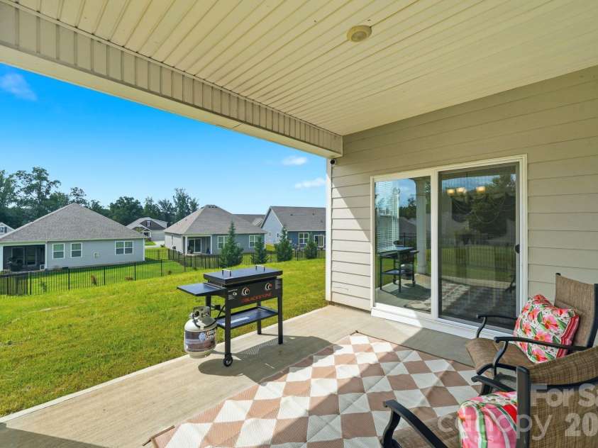 4374 Riverton Loop, Denver, NC 28037.  MLS# CAR4403765, YatesRealty ID 46920. 