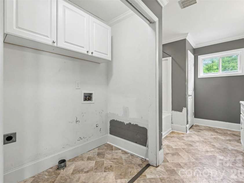 1646 Joe Caldwell Road, Chester, SC 29706.  MLS# CAR4418475, YatesRealty ID 46923. 