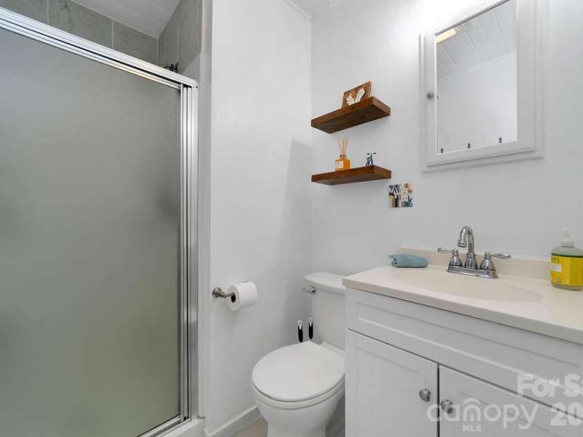 354 King Road, Pisgah Forest, NC 28768.  MLS# CAR4416298, YatesRealty ID 46932. 2nd Full Bath