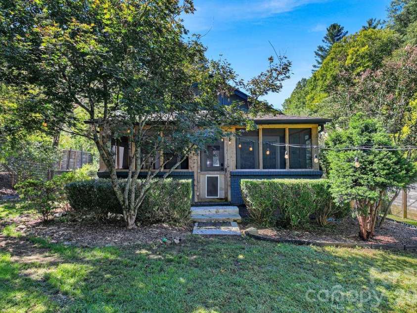 354 King Road, Pisgah Forest, NC 28768.  MLS# CAR4416298, YatesRealty ID 46932. Front Porch/Screen Room