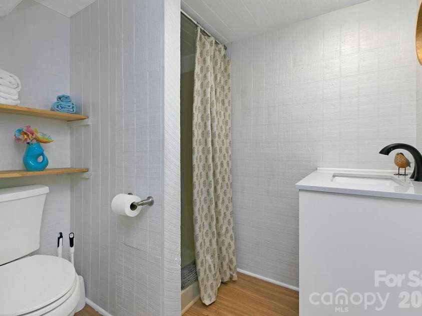 354 King Road, Pisgah Forest, NC 28768.  MLS# CAR4416298, YatesRealty ID 46932. Full Bath