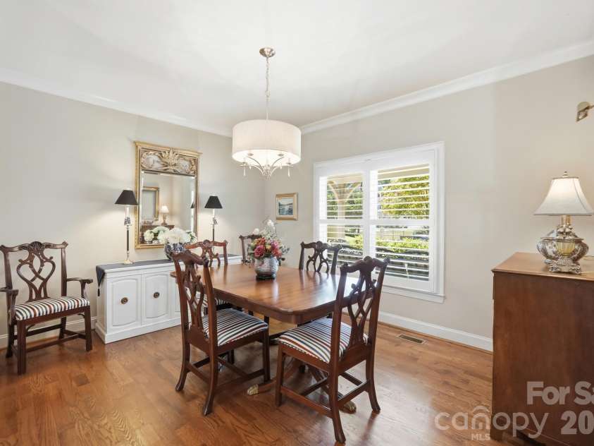 800 Jefferson Drive, Charlotte, NC 28270.  MLS# CAR4418154, YatesRealty ID 46934. 