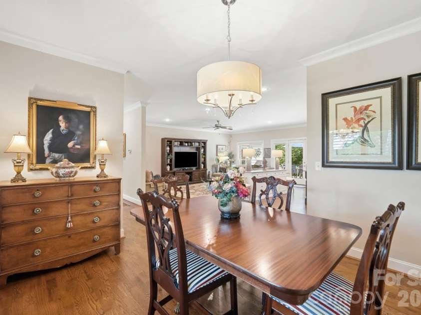 800 Jefferson Drive, Charlotte, NC 28270.  MLS# CAR4418154, YatesRealty ID 46934. 