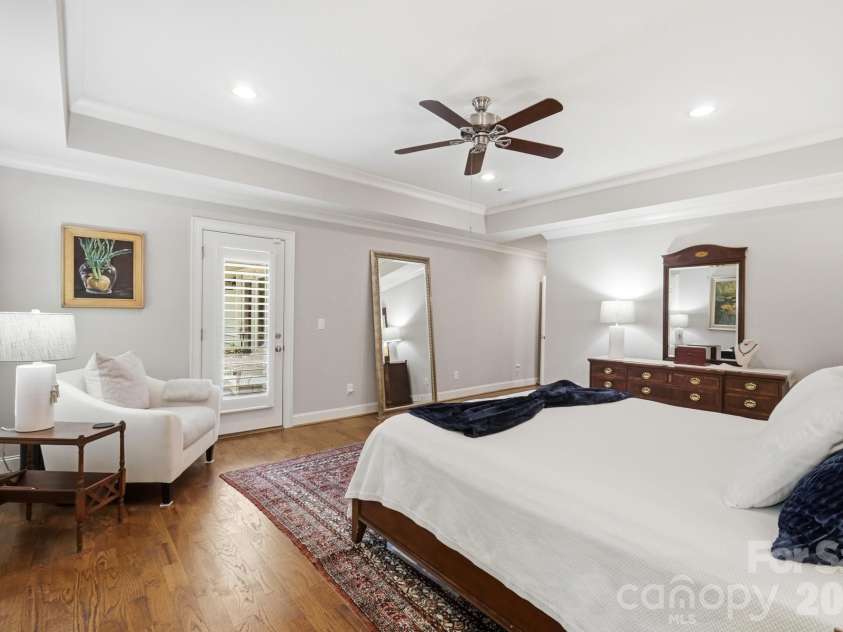 800 Jefferson Drive, Charlotte, NC 28270.  MLS# CAR4418154, YatesRealty ID 46934. 