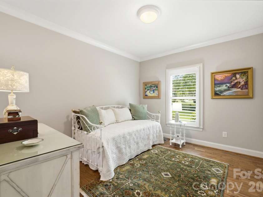 800 Jefferson Drive, Charlotte, NC 28270.  MLS# CAR4418154, YatesRealty ID 46934. 