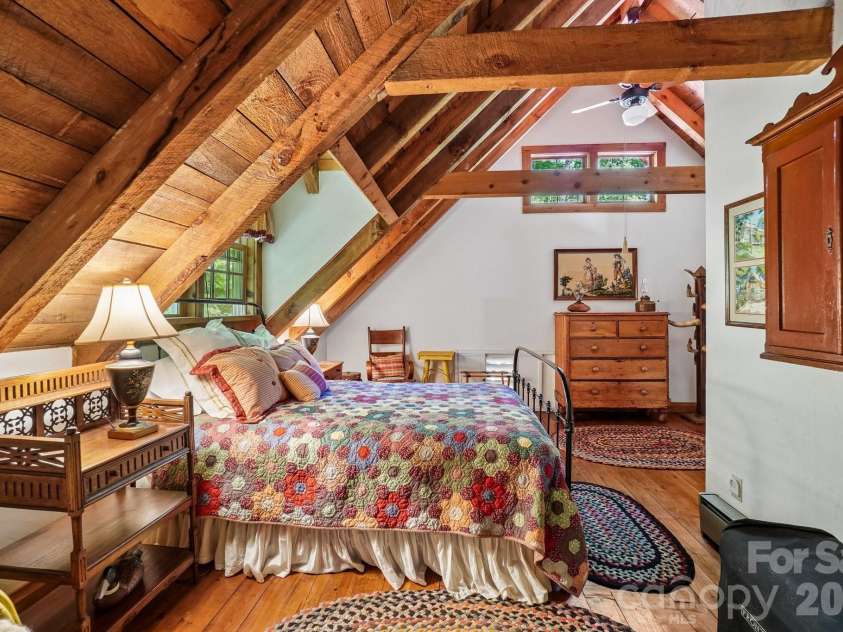 311 Wonderly Lane, Mars Hill, NC 28754.  MLS# CAR4418288, YatesRealty ID 46935. Guest Bedroom 2