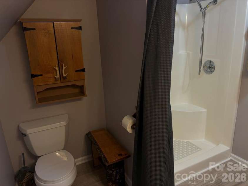206 Bethabara Loop, Hayesville, NC 28904.  MLS# CAR4418579, YatesRealty ID 46936. 