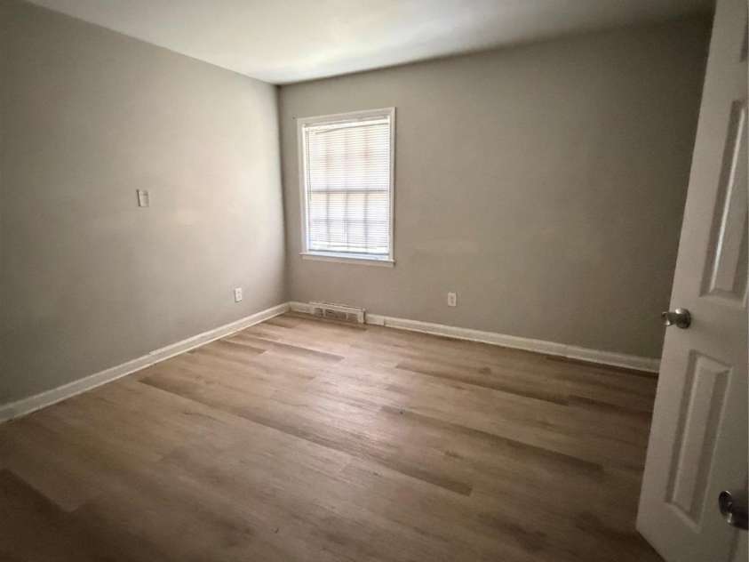 4731 Hidden Valley Road, Charlotte, NC 28213.  MLS# CAR4418562, YatesRealty ID 46937. 
