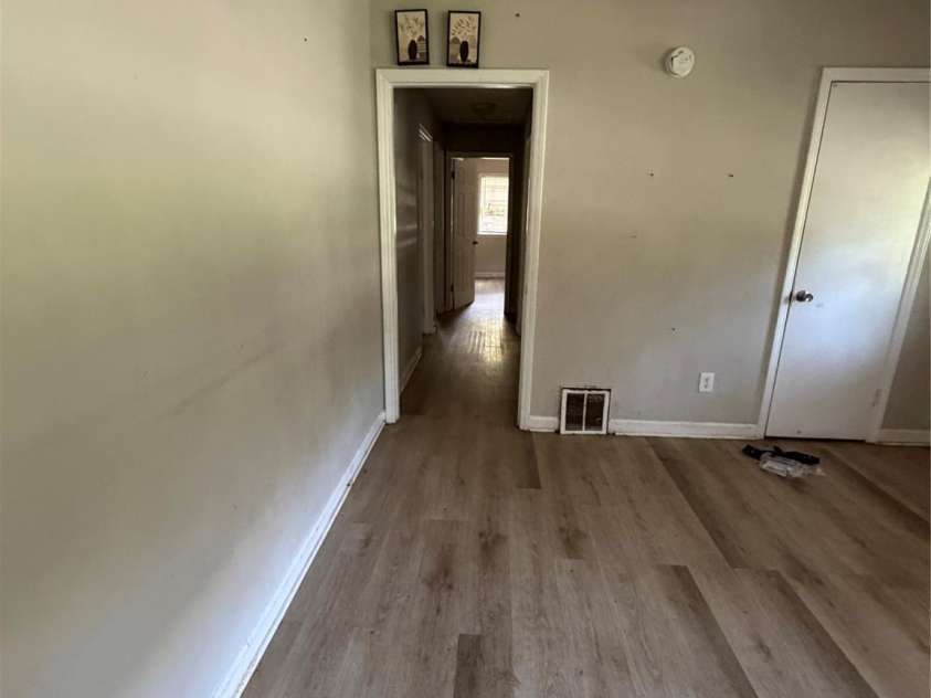 4731 Hidden Valley Road, Charlotte, NC 28213.  MLS# CAR4418562, YatesRealty ID 46937. 