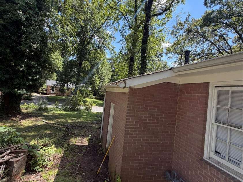 4731 Hidden Valley Road, Charlotte, NC 28213.  MLS# CAR4418562, YatesRealty ID 46937. 