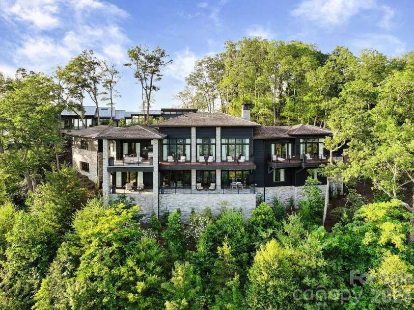 510 Cloud Top Way, Arden, NC 28704.  MLS# CAR4391979, YatesRealty ID 46939. 