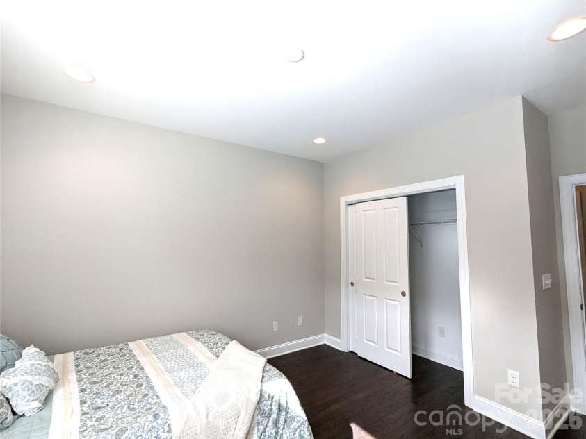 1151 Avalon Place, Matthews, NC 28104.  MLS# CAR4345951, YatesRealty ID 4694. 