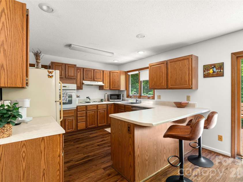 340 Sugar Hollow Road, Fairview, NC 28730.  MLS# CAR4396551, YatesRealty ID 46940. 