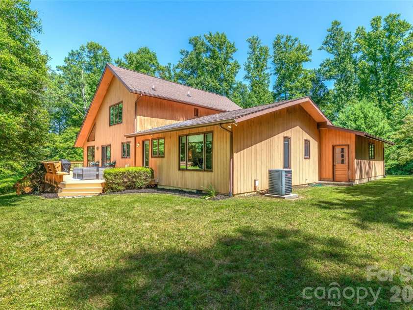 340 Sugar Hollow Road, Fairview, NC 28730.  MLS# CAR4396551, YatesRealty ID 46940. 