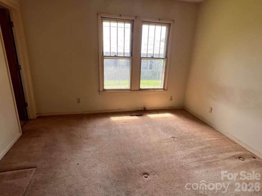 110 Linville Street, Morganton, NC 28655.  MLS# CAR4416153, YatesRealty ID 46942. 