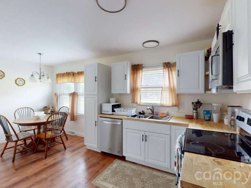 2605 Kimberly Drive, Monroe, NC 28110.  MLS# CAR4415526, YatesRealty ID 46943. 