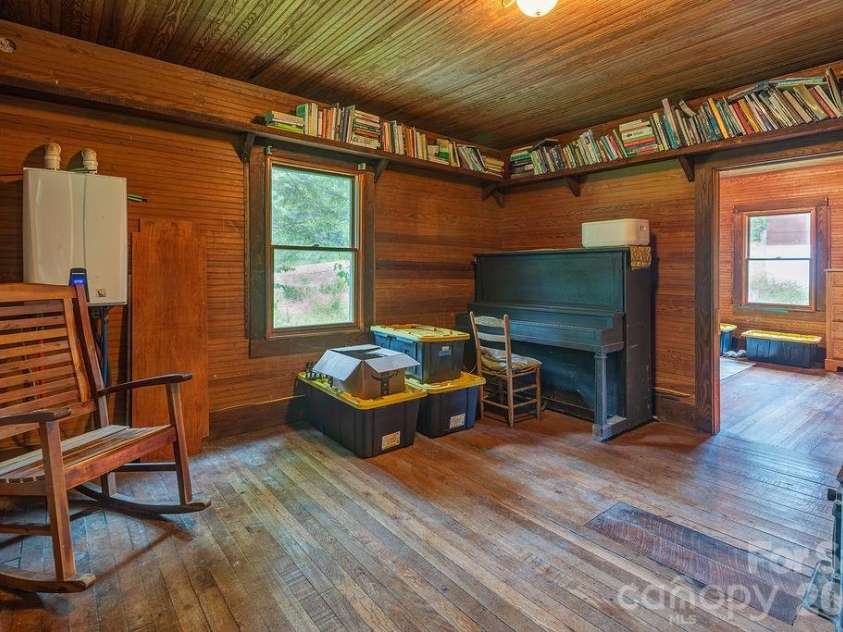 8485 Meadow Fork Road, Hot Springs, NC 28743.  MLS# CAR4401894, YatesRealty ID 46946. 