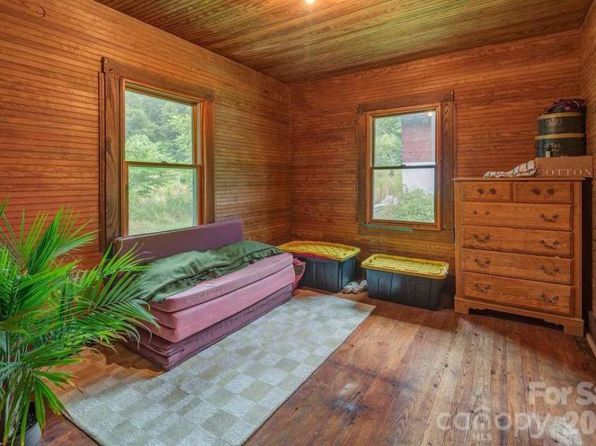 8485 Meadow Fork Road, Hot Springs, NC 28743.  MLS# CAR4401894, YatesRealty ID 46946. 