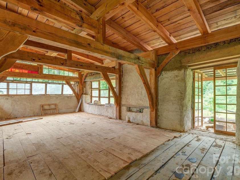 8485 Meadow Fork Road, Hot Springs, NC 28743.  MLS# CAR4401894, YatesRealty ID 46946. 
