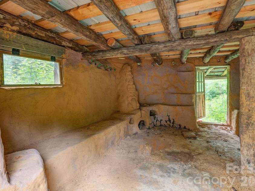 8485 Meadow Fork Road, Hot Springs, NC 28743.  MLS# CAR4401894, YatesRealty ID 46946. 