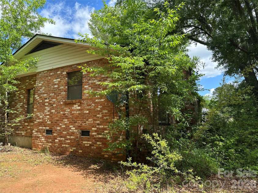 572 Ledbetter Road, Spindale, NC 28160.  MLS# CAR4404985, YatesRealty ID 46947. 