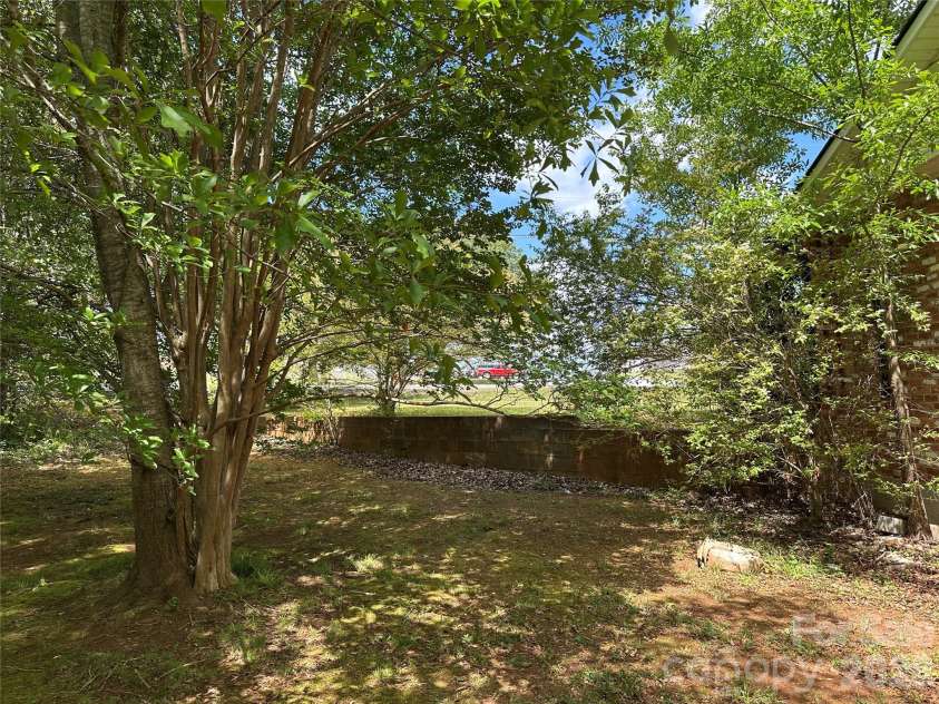 572 Ledbetter Road, Spindale, NC 28160.  MLS# CAR4404985, YatesRealty ID 46947. 