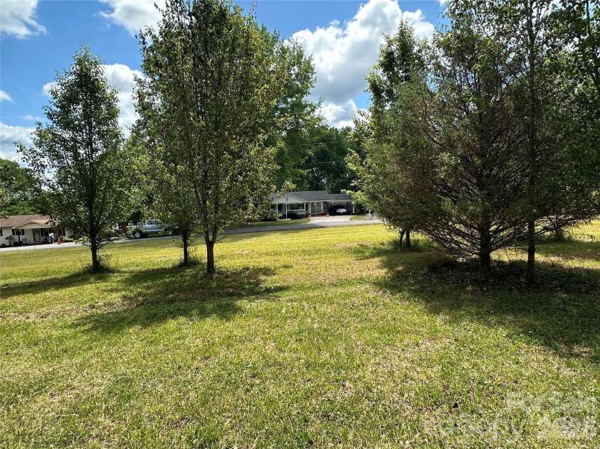 572 Ledbetter Road, Spindale, NC 28160.  MLS# CAR4404985, YatesRealty ID 46947. 