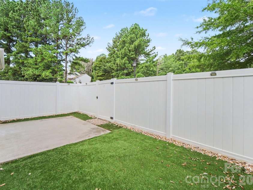 15109 Jade Street, Charlotte, NC 28277.  MLS# CAR4392614, YatesRealty ID 46948. Backyard and patio