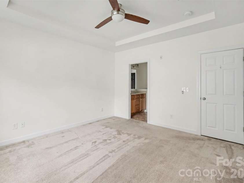 15109 Jade Street, Charlotte, NC 28277.  MLS# CAR4392614, YatesRealty ID 46948. Primary Bedroom