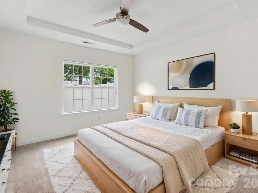 15109 Jade Street, Charlotte, NC 28277.  MLS# CAR4392614, YatesRealty ID 46948. Primary bedroom on main *Virtually Staged*