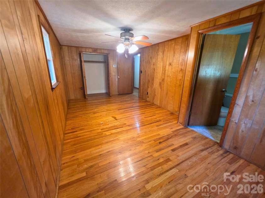 2838 Seven Mile Ridge Road, Burnsville, NC 28714.  MLS# CAR4407049, YatesRealty ID 46949. 