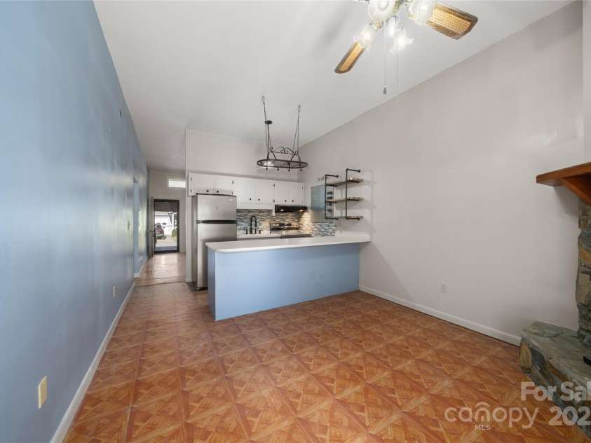 94 Market Street, Maggie Valley, NC 28751.  MLS# CAR4277066, YatesRealty ID 4695. 