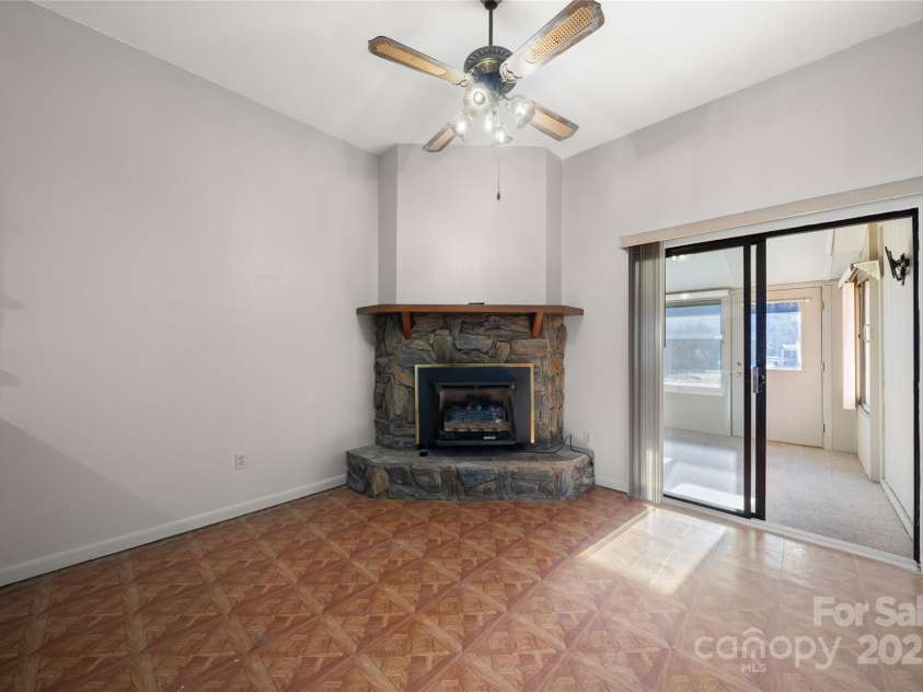 94 Market Street, Maggie Valley, NC 28751.  MLS# CAR4277066, YatesRealty ID 4695. 