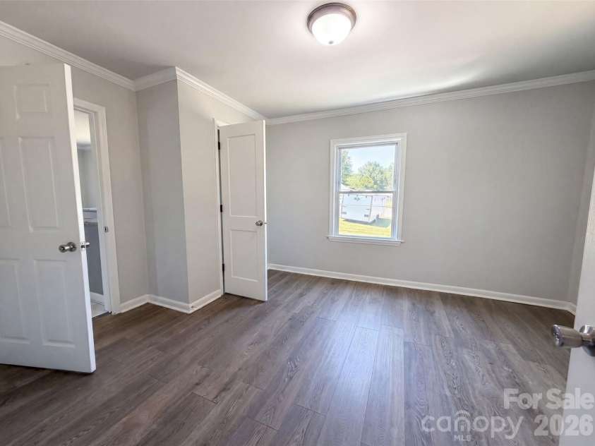 123 Farmview Street, Gastonia, NC 28054.  MLS# CAR4395724, YatesRealty ID 46950. 