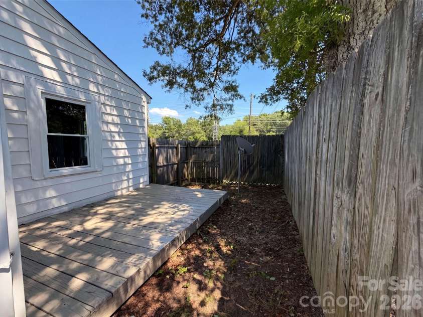 123 Farmview Street, Gastonia, NC 28054.  MLS# CAR4395724, YatesRealty ID 46950. 