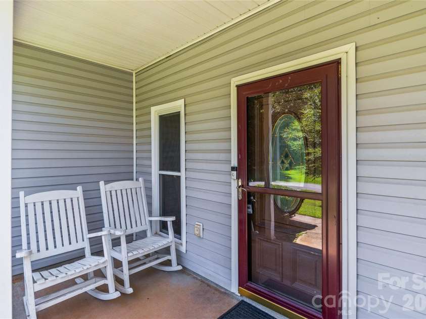 413 Summer Ridge Road, Stanley, NC 28164.  MLS# CAR4416198, YatesRealty ID 46951. 