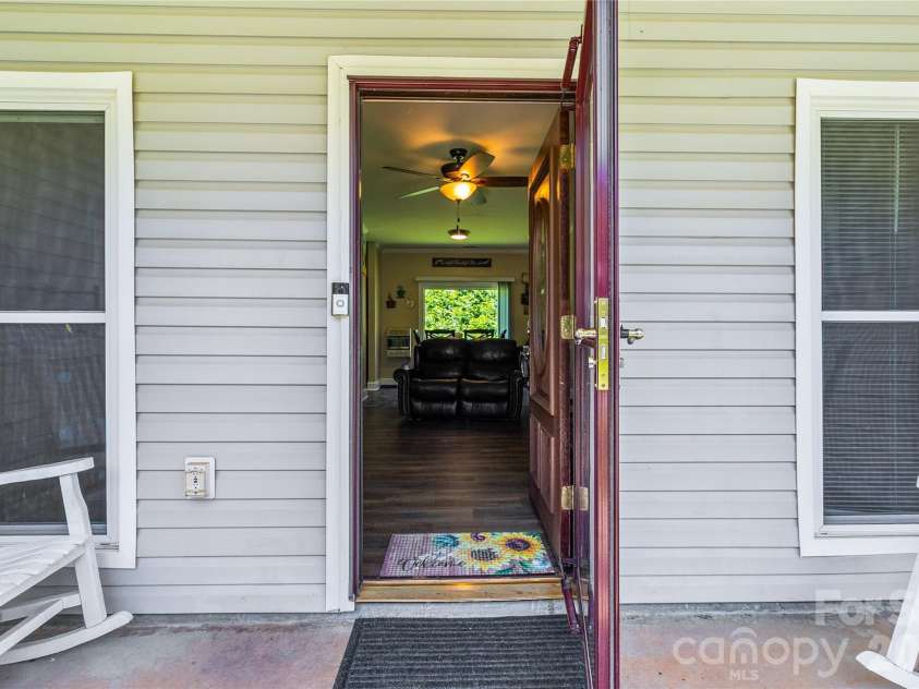 413 Summer Ridge Road, Stanley, NC 28164.  MLS# CAR4416198, YatesRealty ID 46951. Front Entrance