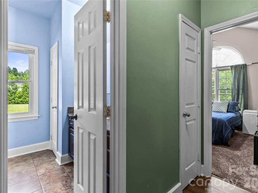 413 Summer Ridge Road, Stanley, NC 28164.  MLS# CAR4416198, YatesRealty ID 46951. Guest Wing Right