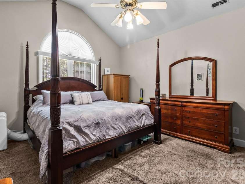 413 Summer Ridge Road, Stanley, NC 28164.  MLS# CAR4416198, YatesRealty ID 46951. Primary Bedroom