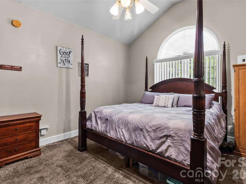 413 Summer Ridge Road, Stanley, NC 28164.  MLS# CAR4416198, YatesRealty ID 46951. Primary Bedroom