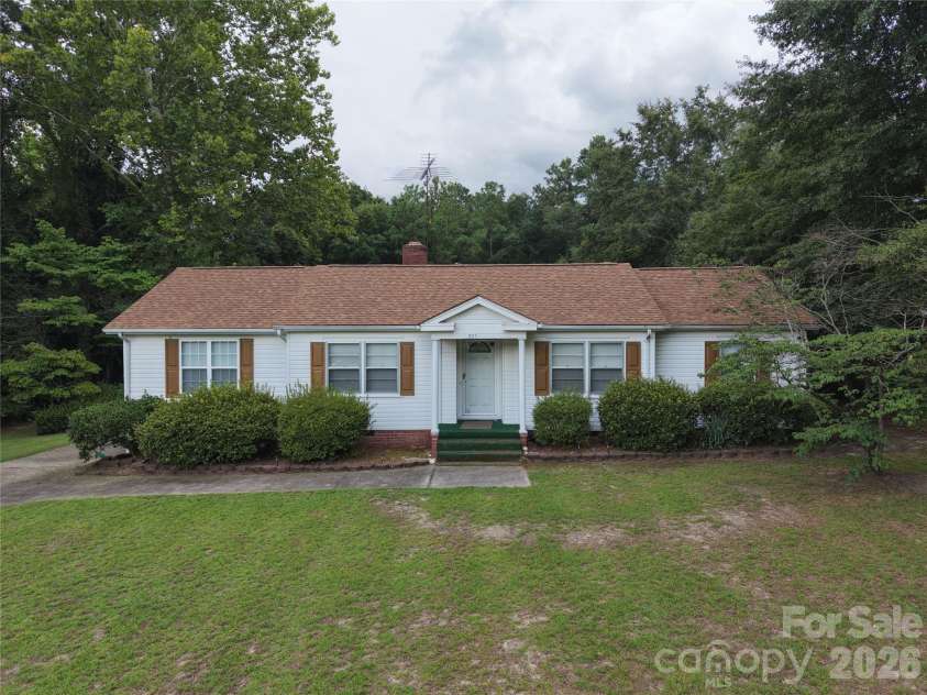 227 Main Street, Morven, NC 28119.  MLS# CAR4409438, YatesRealty ID 46952. 