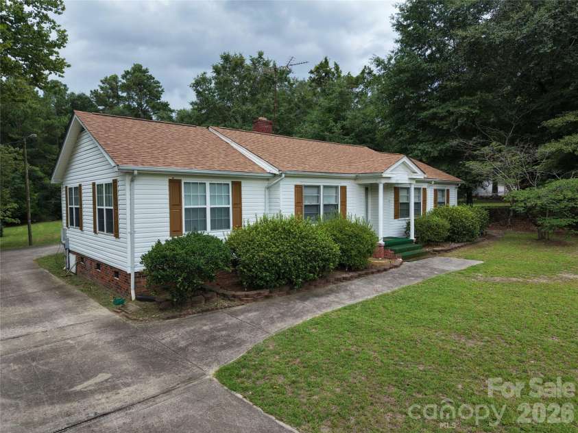 227 Main Street, Morven, NC 28119.  MLS# CAR4409438, YatesRealty ID 46952. 