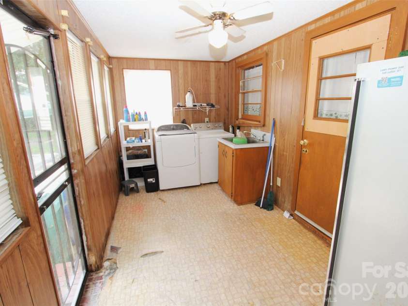 227 Main Street, Morven, NC 28119.  MLS# CAR4409438, YatesRealty ID 46952. 