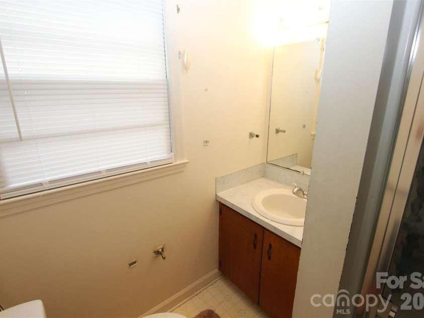 227 Main Street, Morven, NC 28119.  MLS# CAR4409438, YatesRealty ID 46952. 