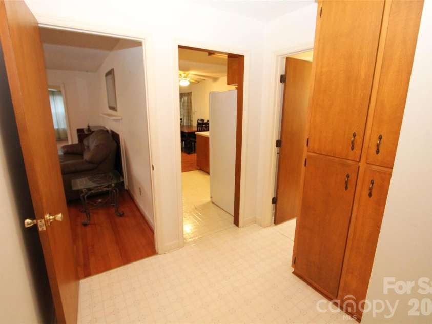 227 Main Street, Morven, NC 28119.  MLS# CAR4409438, YatesRealty ID 46952. 